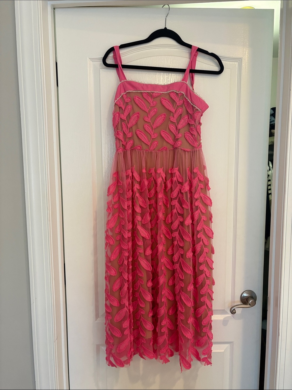 Women’s Hot Pink Leaf-Appliqué Tulle Dress with Straps